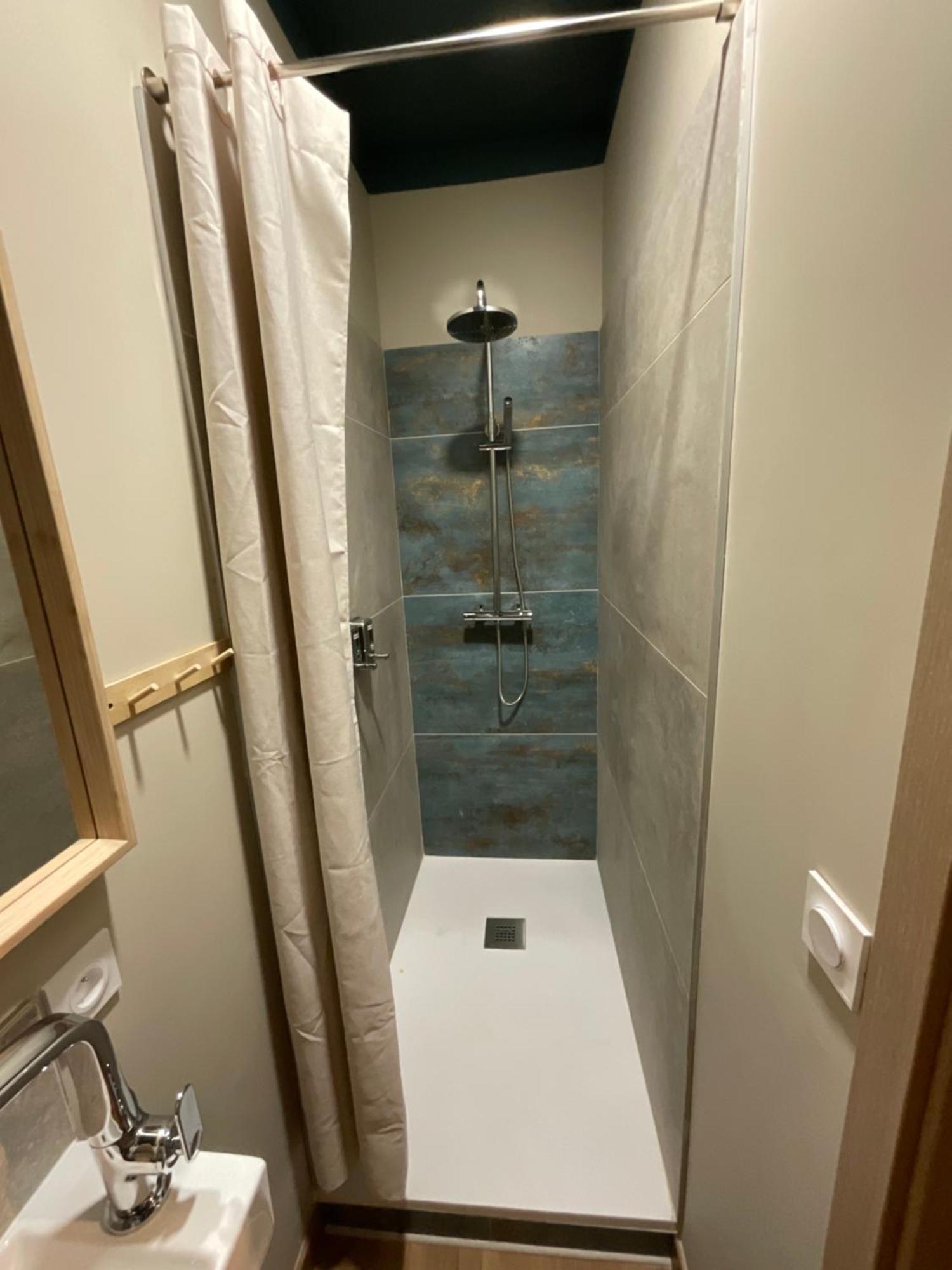Parenthese Roanne Pierre Depierre Apartment Екстериор снимка
