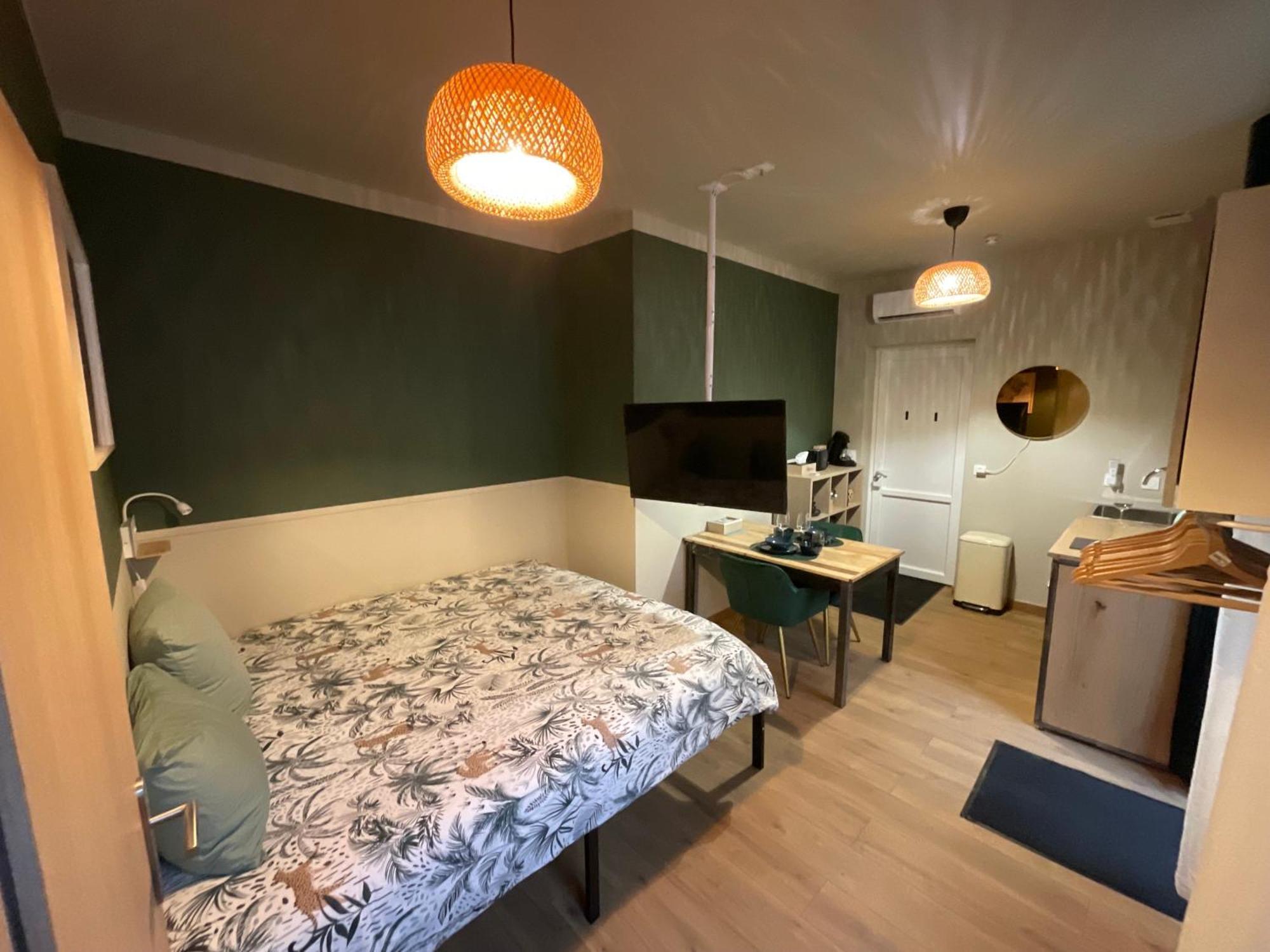 Parenthese Roanne Pierre Depierre Apartment Екстериор снимка